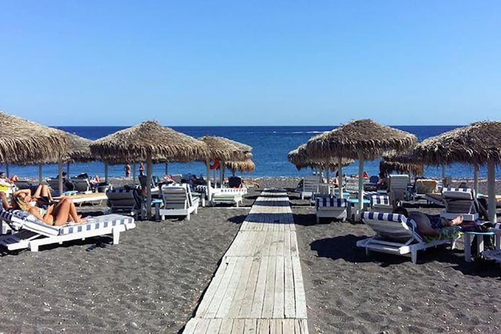 Perissa Beachfront Rooms المظهر الخارجي الصورة