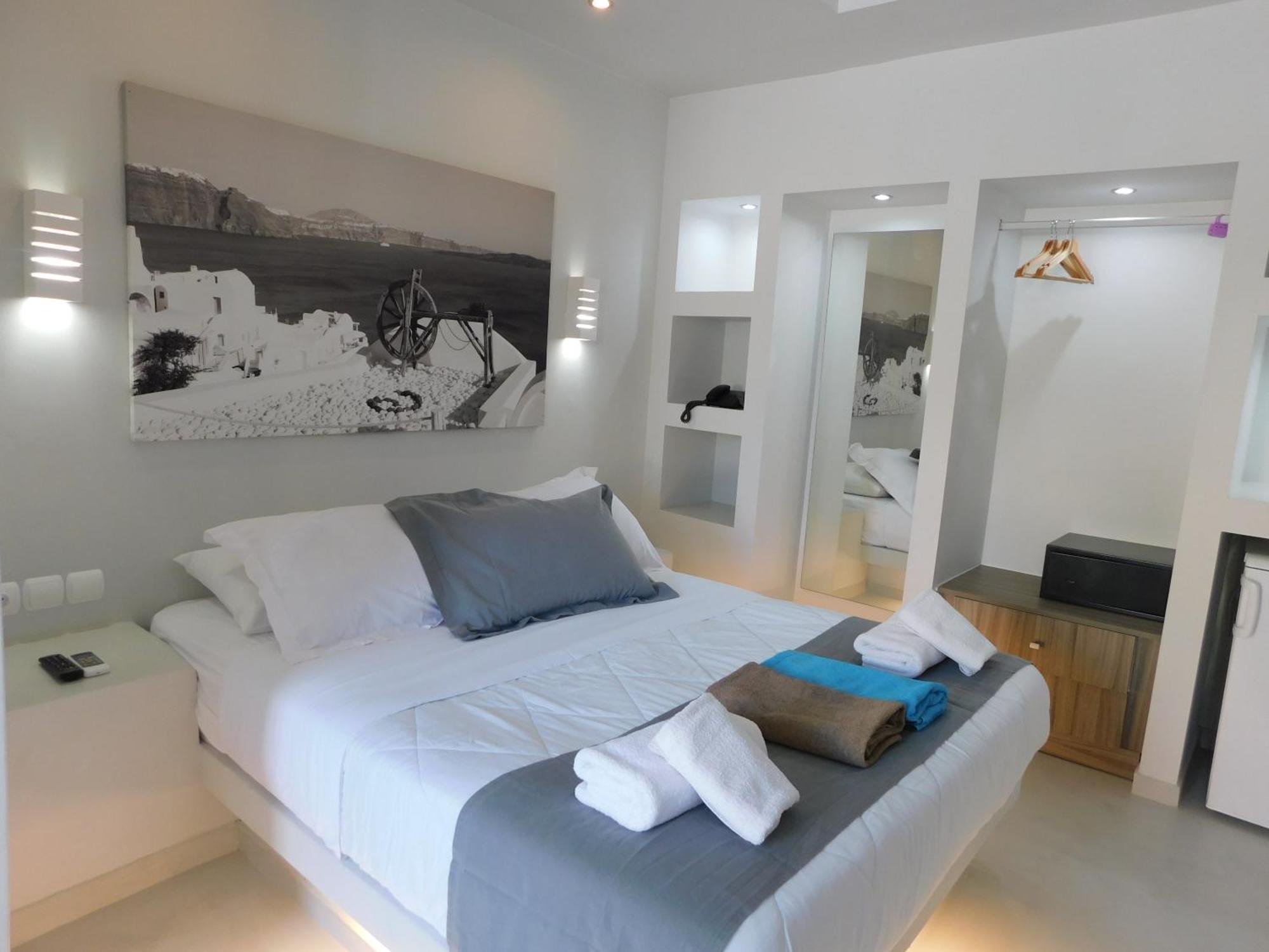 Perissa Beachfront Rooms المظهر الخارجي الصورة
